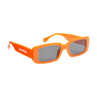 orange (± PMS 021C)